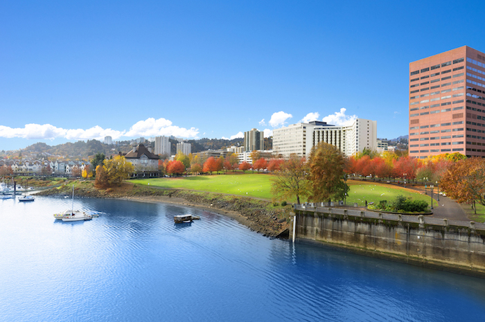 Tom McCall Waterfront Park